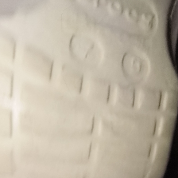 Classic White CROCS - Picture 5 of 5